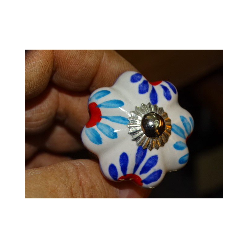 Manico di zucca bianca e fiori turchesi e blu...
