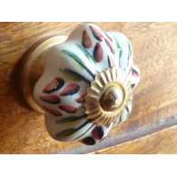 buton pumpkin white flower purple